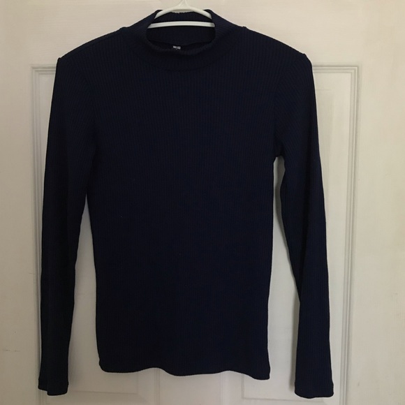 ribbed Uniqlo mock neck - Picture 3 of 4